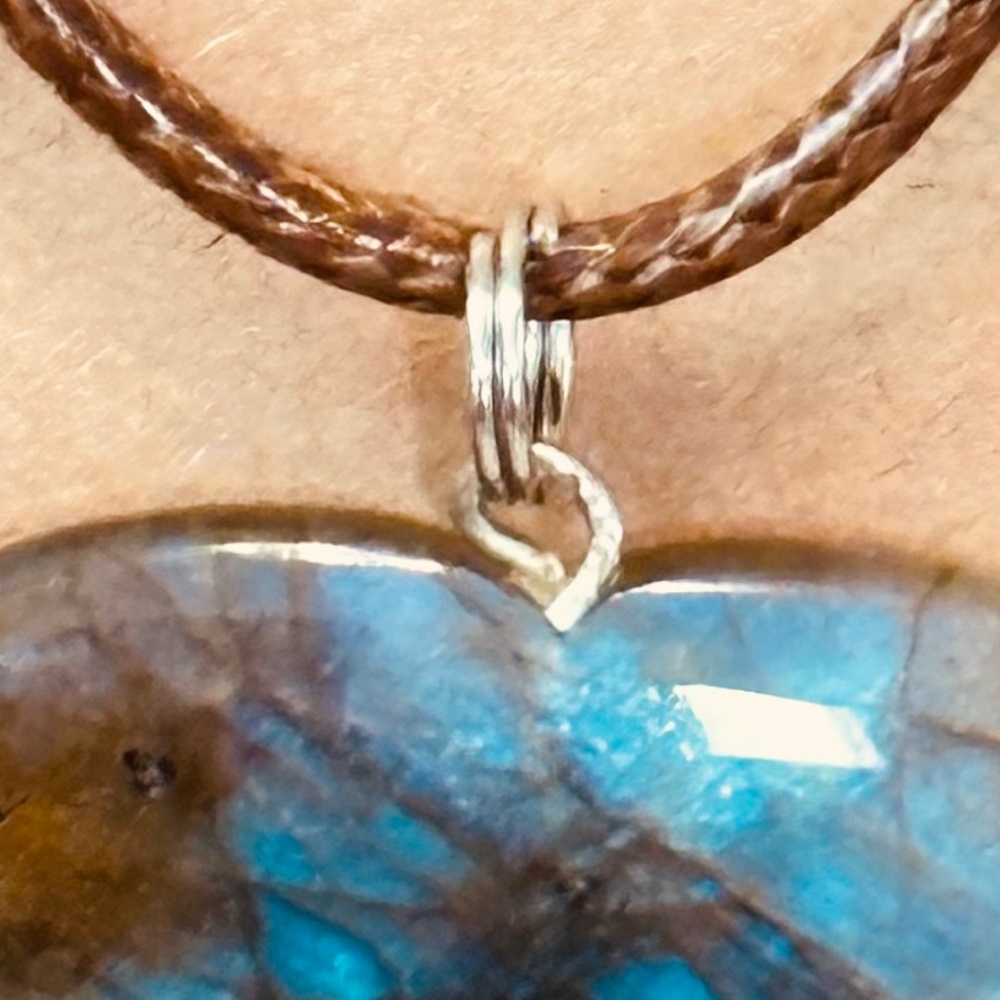 Large Labradorite Heart Pendant w/Excellent Blue Flash Genuine Stone - Picture 2 of 13